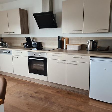 Ferienwohnung In Erftstadt 2 Min Fusslaeufig Zum Bahnhof, Phantasialand, Koeln, Koeln Messe, Eifel Eksteriør bilde